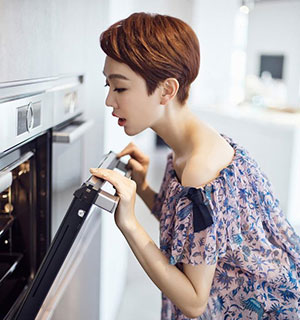 上海明星經(jīng)紀(jì)公司